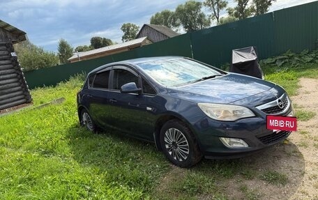 Opel Astra J, 2010 год, 580 000 рублей, 5 фотография