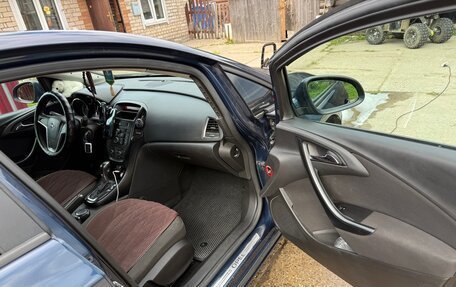 Opel Astra J, 2010 год, 580 000 рублей, 13 фотография