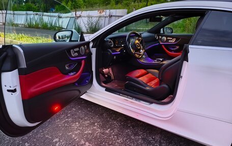 Mercedes-Benz E-Класс, 2017 год, 3 100 000 рублей, 9 фотография
