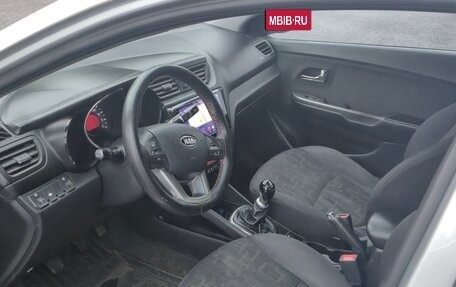 KIA Rio III рестайлинг, 2012 год, 600 000 рублей, 5 фотография