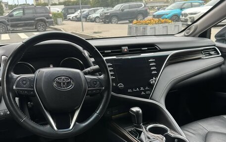 Toyota Camry, 2018 год, 2 649 000 рублей, 7 фотография