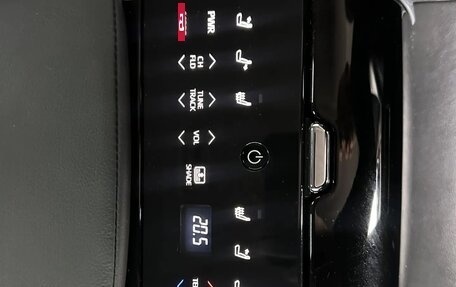 Toyota Camry, 2018 год, 2 649 000 рублей, 9 фотография