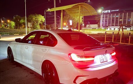 BMW 3 серия, 2020 год, 5 200 000 рублей, 2 фотография