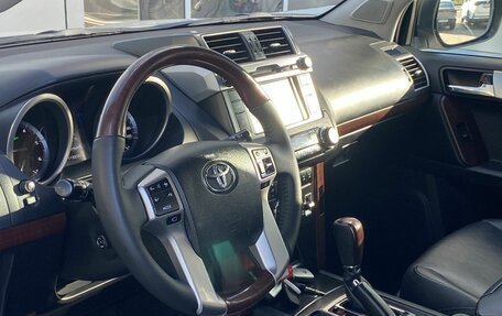 Toyota Land Cruiser Prado 150 рестайлинг 2, 2016 год, 4 385 000 рублей, 10 фотография
