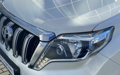 Toyota Land Cruiser Prado 150 рестайлинг 2, 2016 год, 4 385 000 рублей, 21 фотография