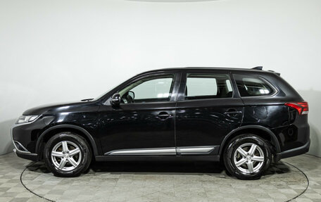 Mitsubishi Outlander III рестайлинг 3, 2017 год, 1 449 777 рублей, 8 фотография