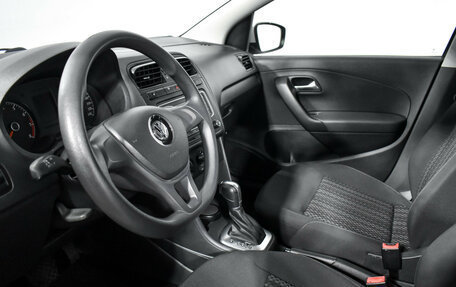 Volkswagen Polo VI (EU Market), 2017 год, 999 000 рублей, 9 фотография