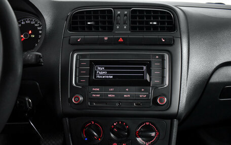 Volkswagen Polo VI (EU Market), 2017 год, 999 000 рублей, 17 фотография