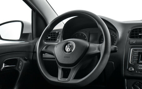 Volkswagen Polo VI (EU Market), 2017 год, 999 000 рублей, 14 фотография