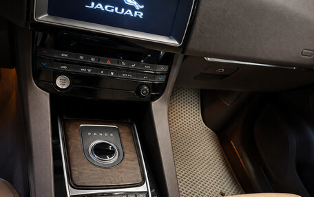 Jaguar F-Pace, 2016 год, 2 167 800 рублей, 6 фотография