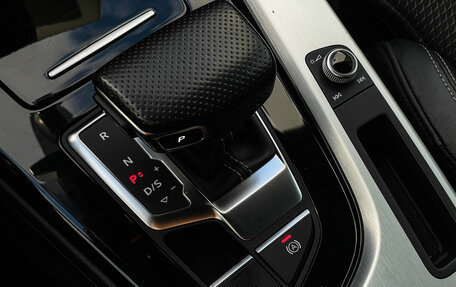 Audi A4, 2020 год, 3 910 000 рублей, 17 фотография
