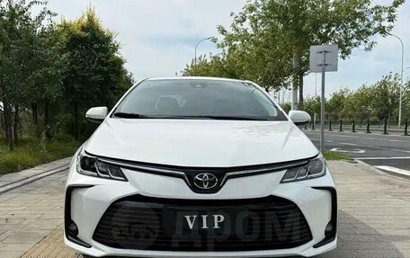 Toyota Corolla, 2022 год, 1 580 000 рублей, 2 фотография