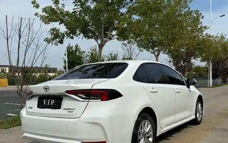Toyota Corolla, 2022 год, 1 580 000 рублей, 4 фотография