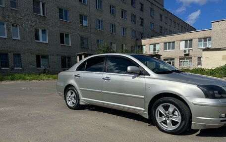 Toyota Avensis III рестайлинг, 2006 год, 800 000 рублей, 3 фотография