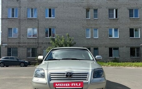 Toyota Avensis III рестайлинг, 2006 год, 800 000 рублей, 2 фотография