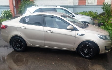 KIA Rio III рестайлинг, 2012 год, 700 000 рублей, 4 фотография
