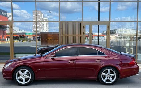 Mercedes-Benz CLS, 2005 год, 720 000 рублей, 2 фотография