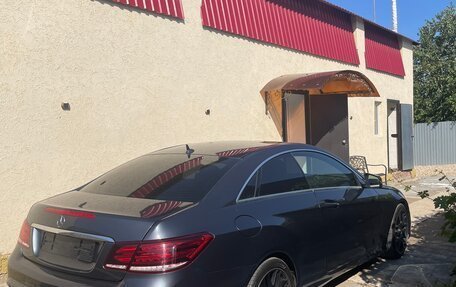 Mercedes-Benz E-Класс, 2015 год, 2 200 000 рублей, 9 фотография