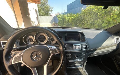 Mercedes-Benz E-Класс, 2015 год, 2 200 000 рублей, 6 фотография