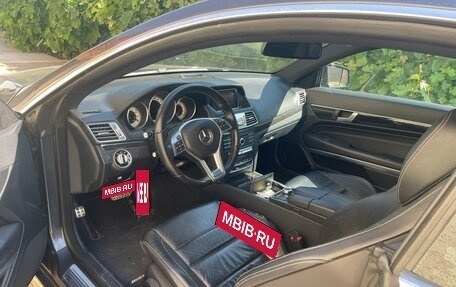 Mercedes-Benz E-Класс, 2015 год, 2 200 000 рублей, 10 фотография
