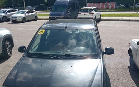 Renault Logan I, 2010 год, 600 000 рублей, 3 фотография