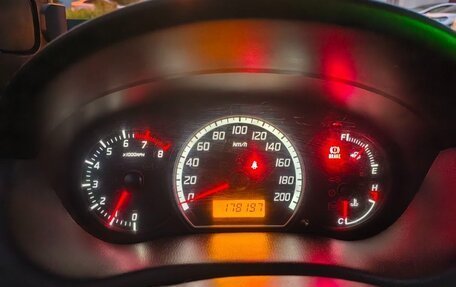 Suzuki Swift III, 2008 год, 399 999 рублей, 10 фотография