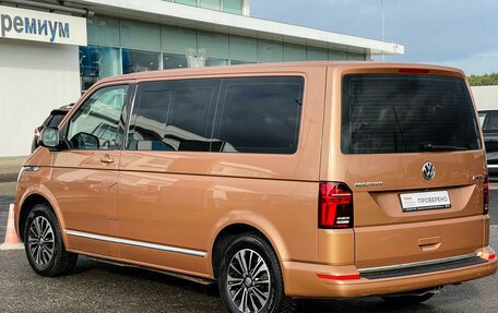 Volkswagen Multivan T6 рестайлинг, 2020 год, 5 650 000 рублей, 7 фотография