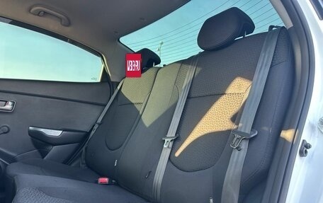 KIA Rio III рестайлинг, 2015 год, 1 049 000 рублей, 25 фотография