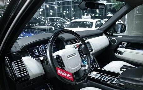 Land Rover Range Rover IV рестайлинг, 2021 год, 11 900 000 рублей, 12 фотография