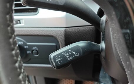 Volkswagen Touareg III, 2012 год, 1 790 000 рублей, 2 фотография