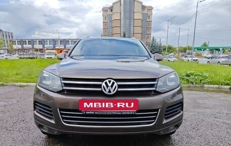 Volkswagen Touareg III, 2012 год, 1 790 000 рублей, 6 фотография
