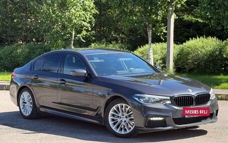 BMW 5 серия, 2020 год, 3 690 000 рублей, 2 фотография