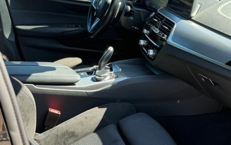BMW 5 серия, 2020 год, 3 690 000 рублей, 23 фотография