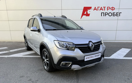 Renault Sandero II рестайлинг, 2020 год, 1 093 000 рублей, 2 фотография