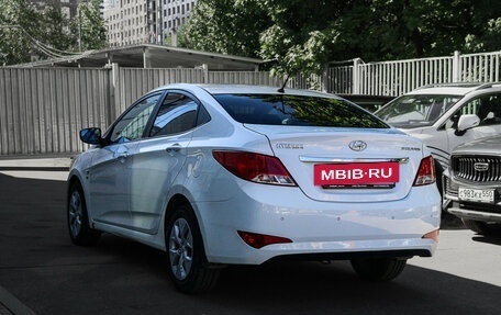 Hyundai Solaris II рестайлинг, 2015 год, 1 200 000 рублей, 6 фотография