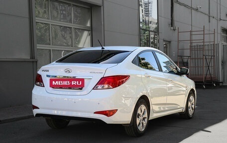 Hyundai Solaris II рестайлинг, 2015 год, 1 200 000 рублей, 4 фотография