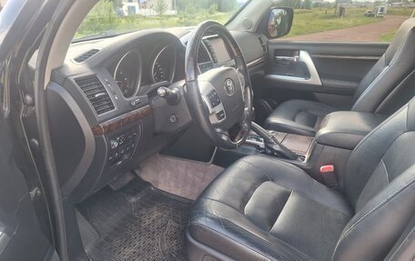 Toyota Land Cruiser 200, 2013 год, 4 230 000 рублей, 7 фотография