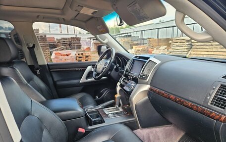 Toyota Land Cruiser 200, 2013 год, 4 230 000 рублей, 6 фотография