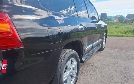 Toyota Land Cruiser 200, 2013 год, 4 230 000 рублей, 5 фотография
