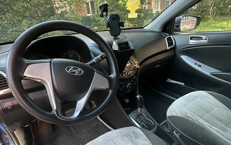 Hyundai Solaris II рестайлинг, 2013 год, 380 000 рублей, 8 фотография