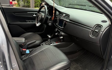 KIA Rio IV, 2018 год, 1 395 000 рублей, 4 фотография
