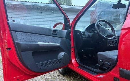 Hyundai Getz I рестайлинг, 2004 год, 420 000 рублей, 8 фотография