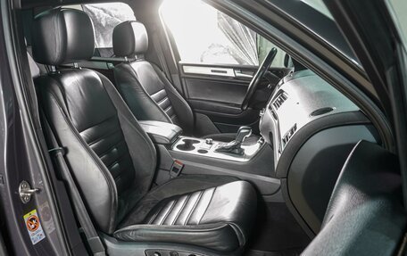 Volkswagen Touareg III, 2012 год, 2 599 000 рублей, 8 фотография