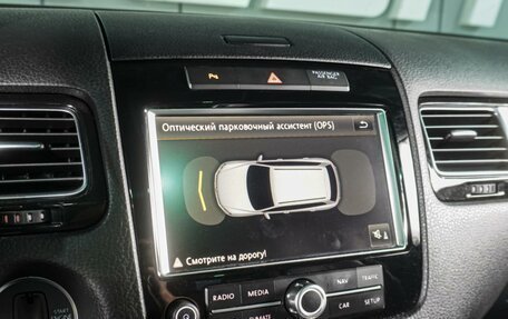 Volkswagen Touareg III, 2012 год, 2 599 000 рублей, 15 фотография
