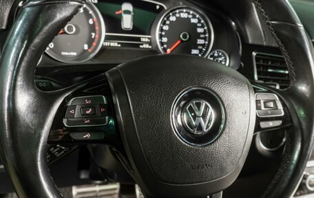 Volkswagen Touareg III, 2012 год, 2 599 000 рублей, 20 фотография