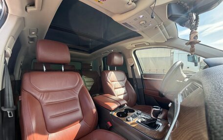 Volkswagen Touareg III, 2015 год, 3 470 000 рублей, 10 фотография