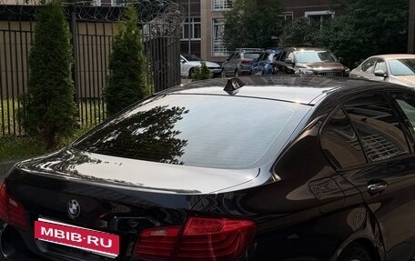 BMW 5 серия, 2016 год, 1 800 000 рублей, 3 фотография