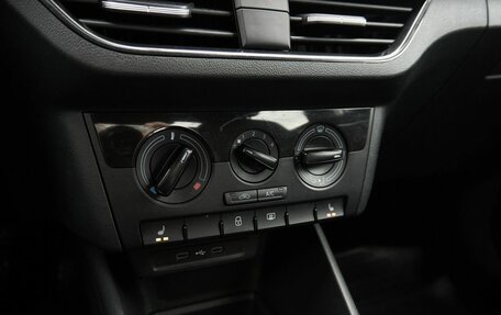 Skoda Rapid II, 2021 год, 1 648 000 рублей, 10 фотография