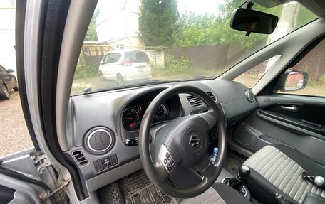 Suzuki SX4 II рестайлинг, 2012 год, 650 000 рублей, 18 фотография
