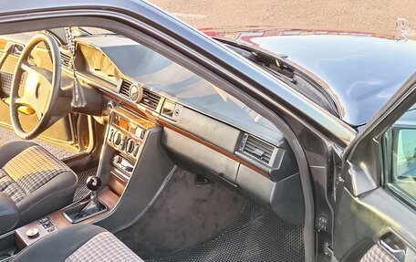 Mercedes-Benz W124, 1988 год, 410 000 рублей, 11 фотография